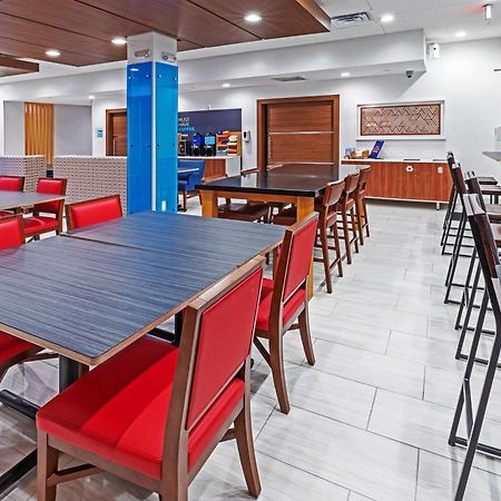 Holiday Inn Express & Suites - Stafford Nw - Sugar Land By Ihg מראה חיצוני תמונה