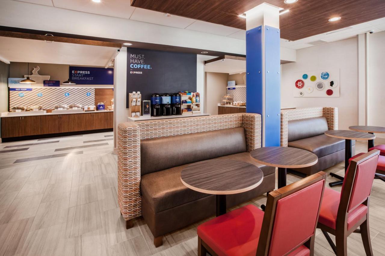 Holiday Inn Express & Suites - Stafford Nw - Sugar Land By Ihg מראה חיצוני תמונה