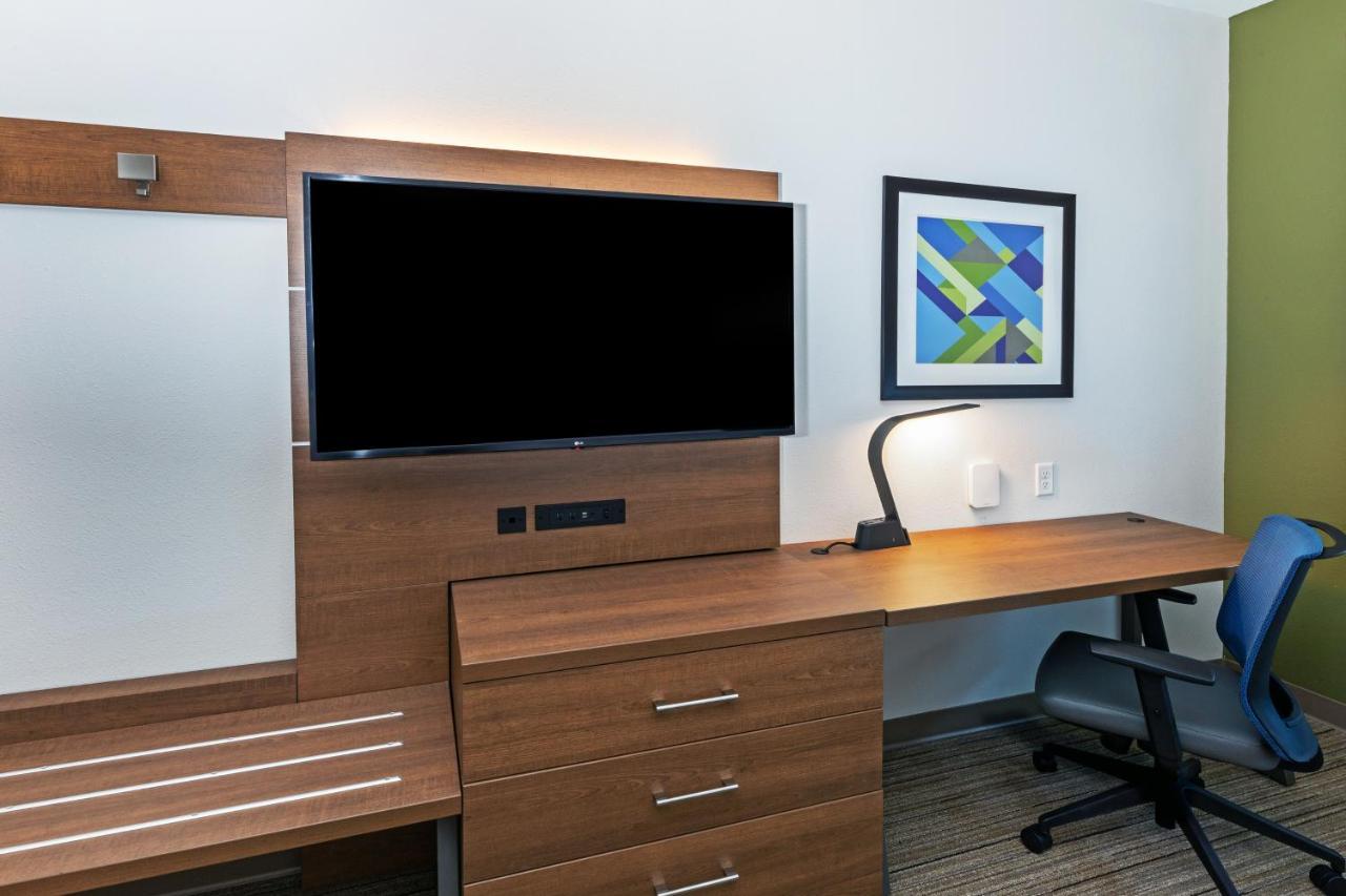 Holiday Inn Express & Suites - Stafford Nw - Sugar Land By Ihg מראה חיצוני תמונה