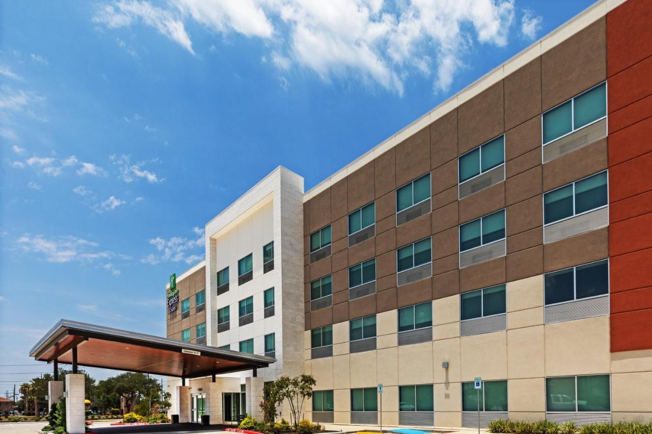 Holiday Inn Express & Suites - Stafford Nw - Sugar Land By Ihg מראה חיצוני תמונה