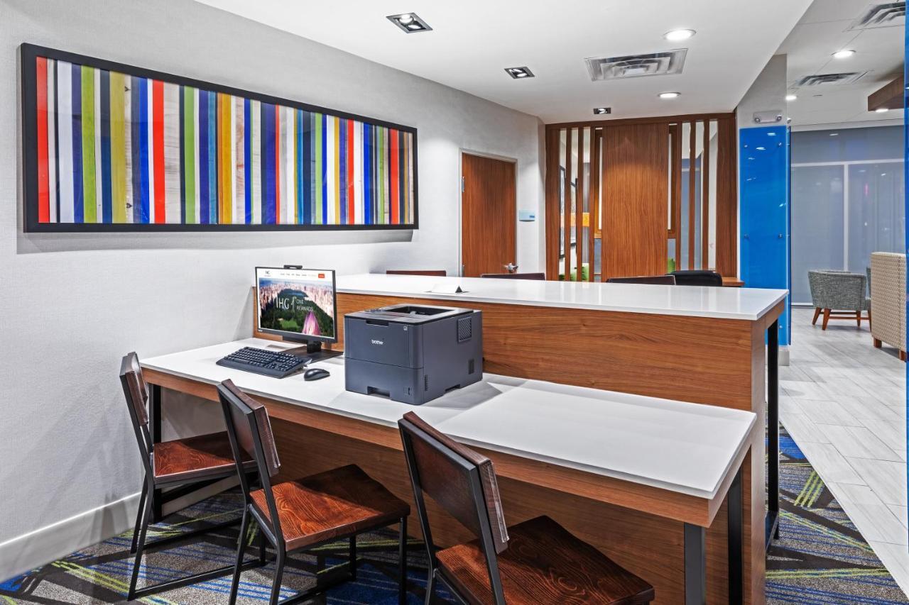 Holiday Inn Express & Suites - Stafford Nw - Sugar Land By Ihg מראה חיצוני תמונה