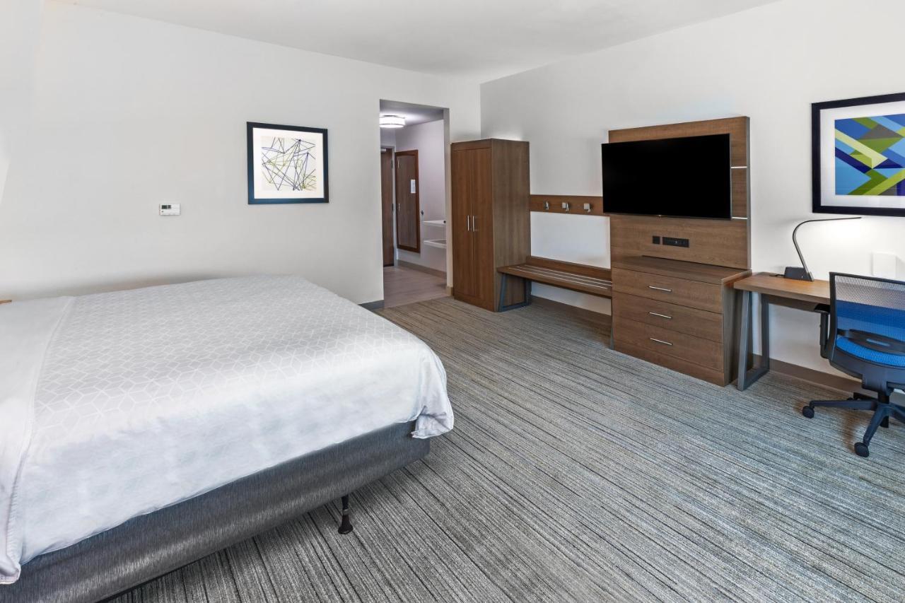 Holiday Inn Express & Suites - Stafford Nw - Sugar Land By Ihg מראה חיצוני תמונה